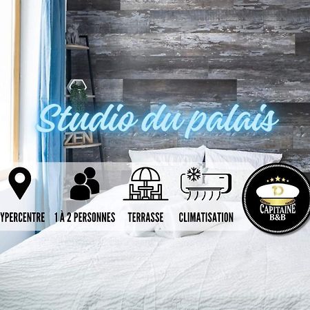 トロワStudio Du Palais - Terrasse- Hypercentreアパートメント エクステリア 写真